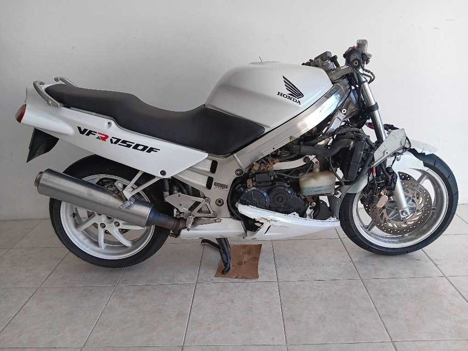 Peças Honda VFR750