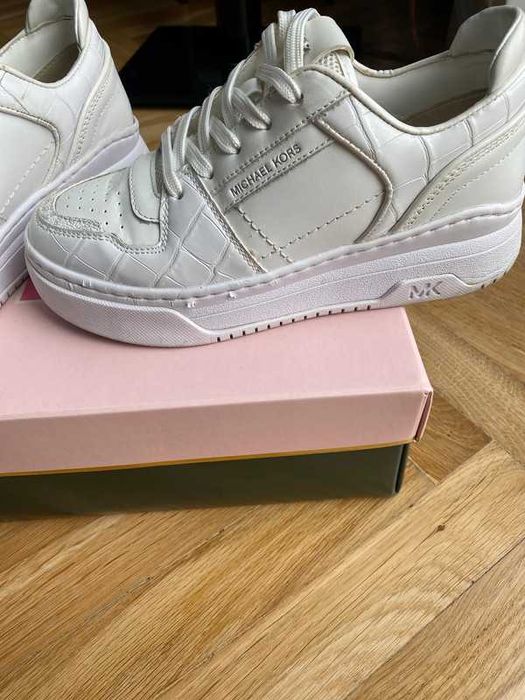 Sneakersy Michael Kors Lexi 43T1LXFS5L Biały/Kremowy