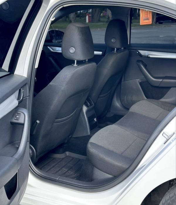 Skoda Octavia A7 Офіційна