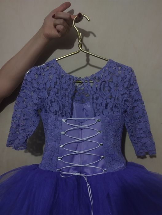 Нарядное платье для девочки