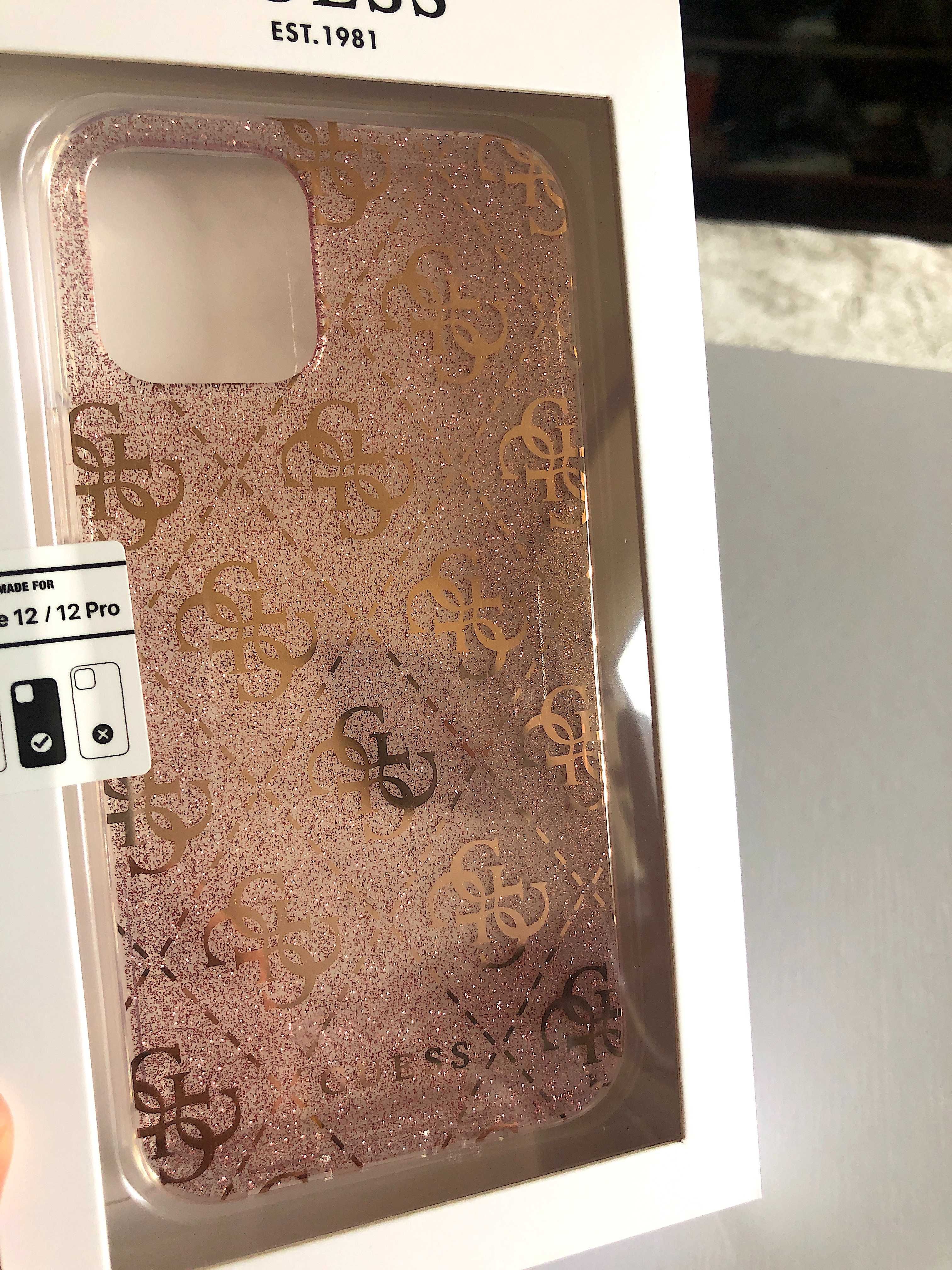 Guess oryginalne etui na iPhone 11
