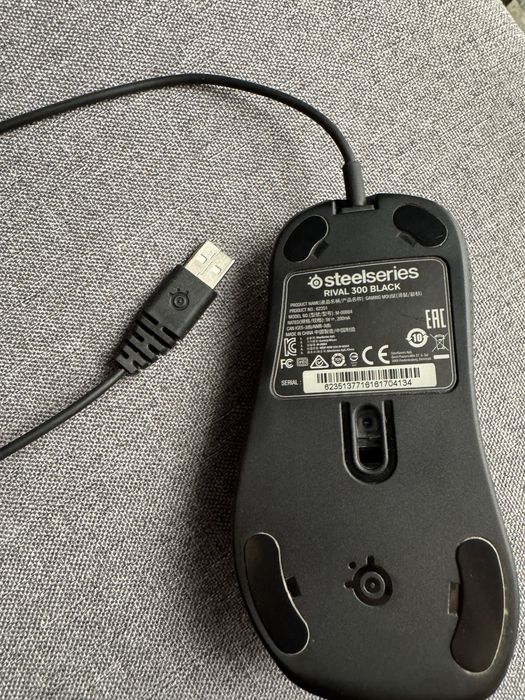 Myszka komputerowa gamingowa steelseries rival 300 black podświetlana