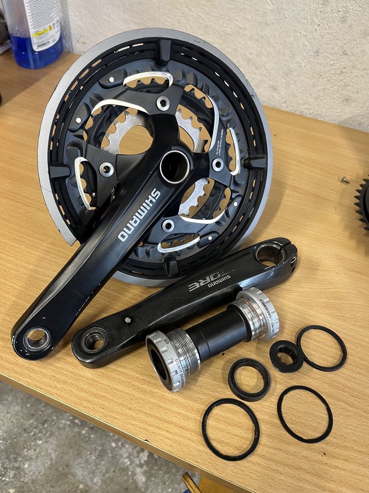 KORBA DEORE LX hollowtech II z suportem stan BDB FC-T551 170mm