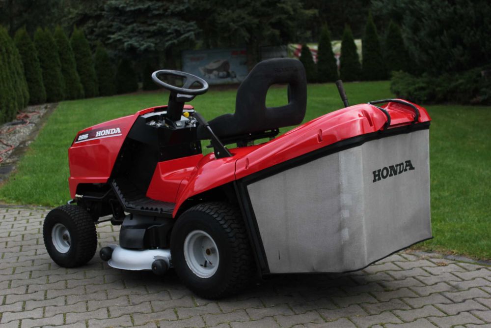 Honda 2216 V2  TRAKTOREK Kosiarka