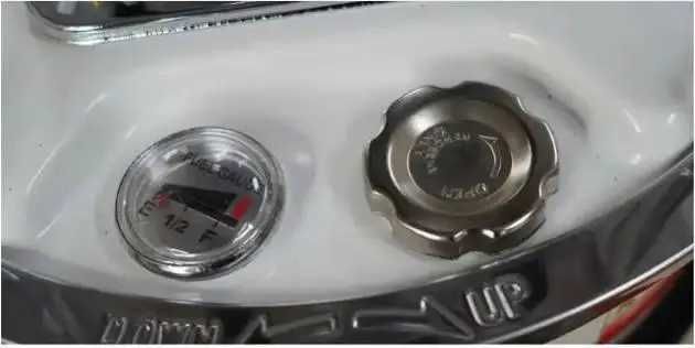 газовий обігрівач Kerona TS-77 3квт для обігріву та приготування їжі