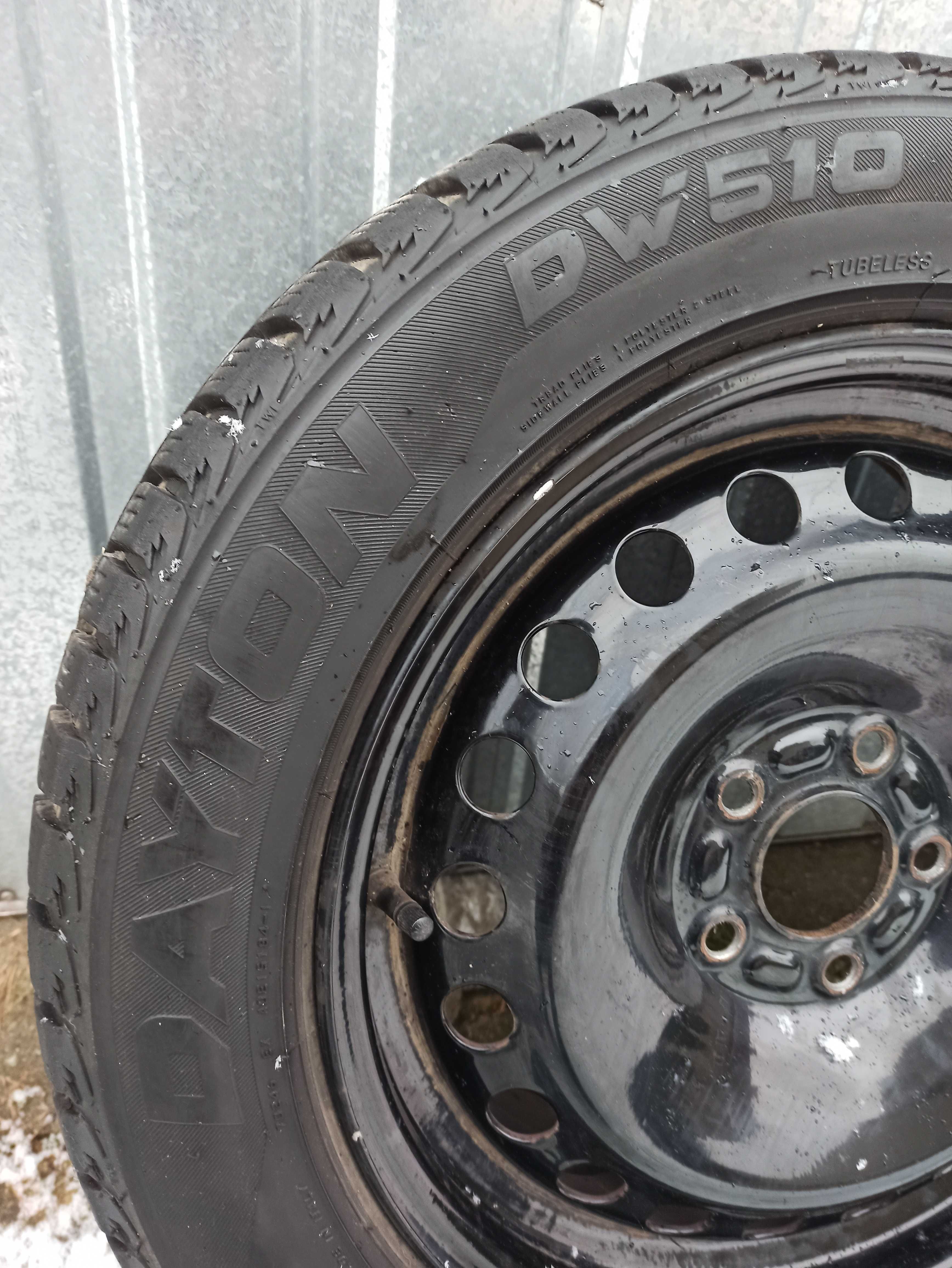 Kompletne koła zimowe 16" Volvo, ford rozstaw śrub 5x108 stan bdb