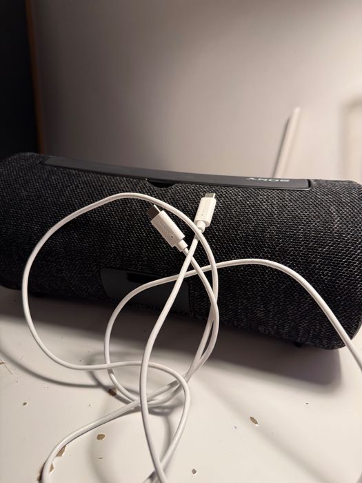 Coluna Bluetooth SONY SRSXG300B.EU8 (Autonomia: até 25 horas - Preto)