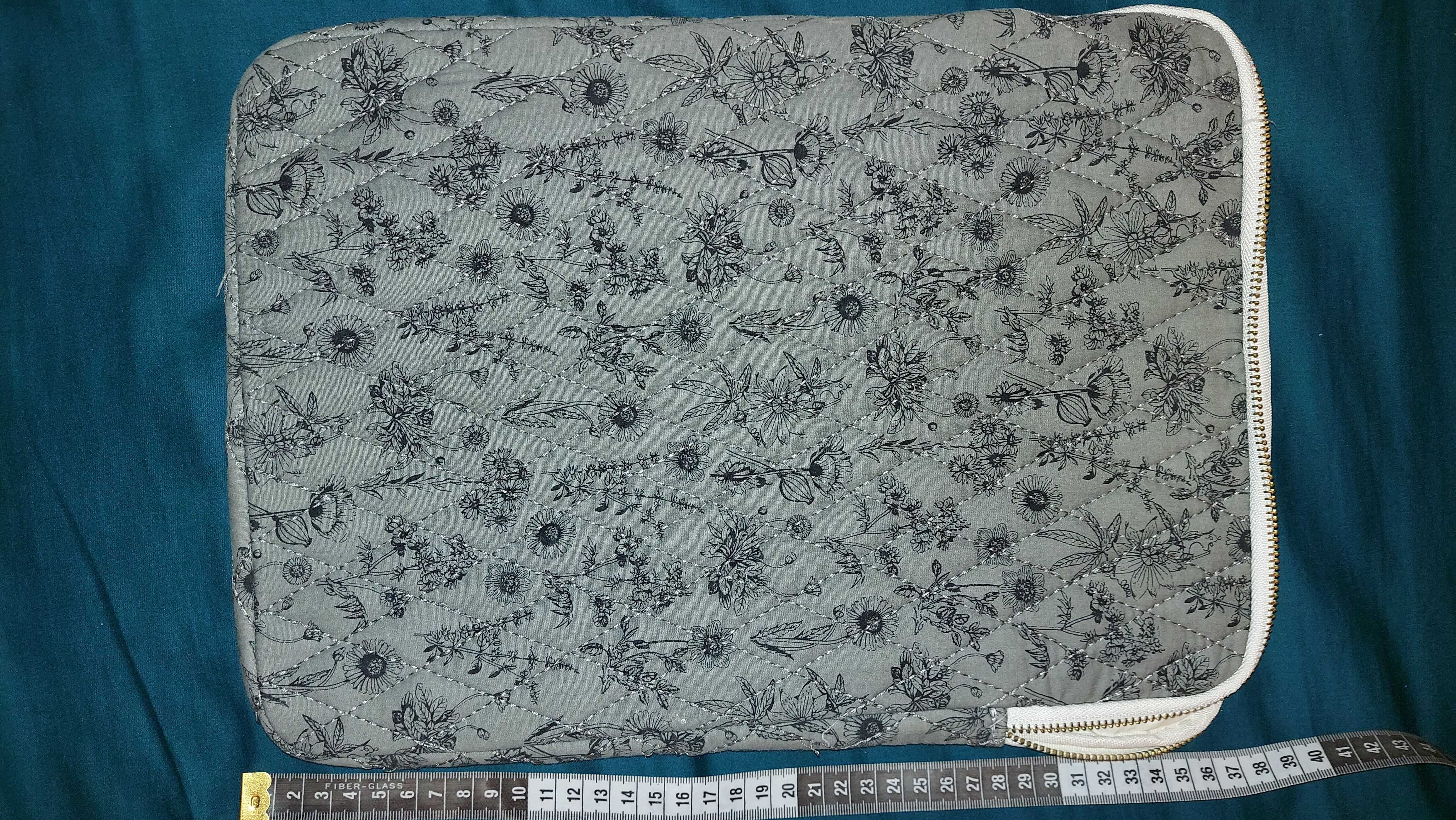 Sostrene Grene etui na laptopa kwiaty
