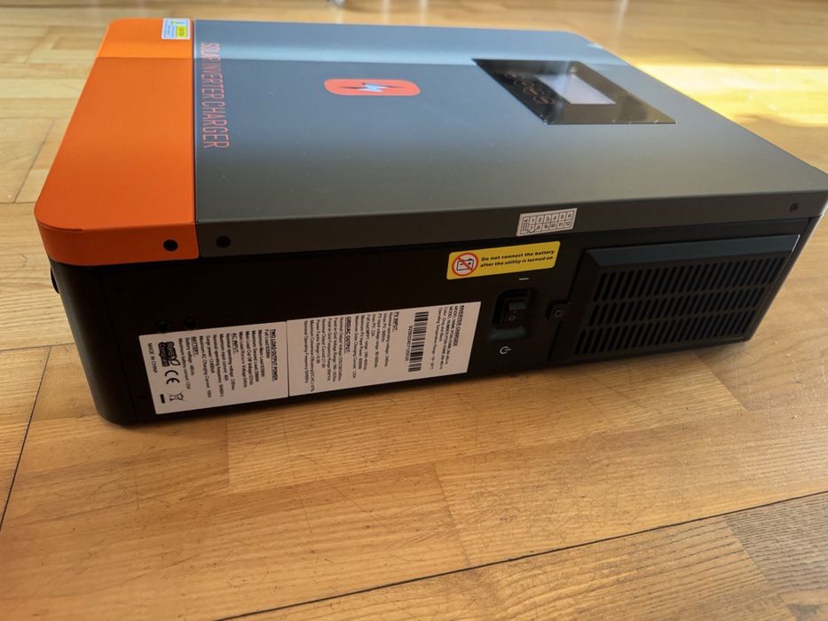 Гібридний сонячний інвертор PowMr 6200W 48V