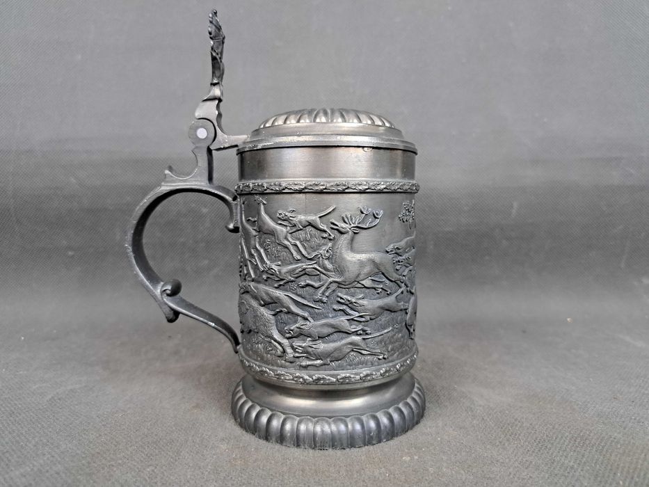 Kolekcjonerski kufel cynowy, myśliwski