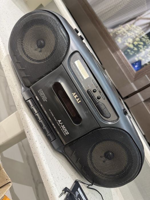 кассетный магнитофон Akai  чистый  японец ‼️