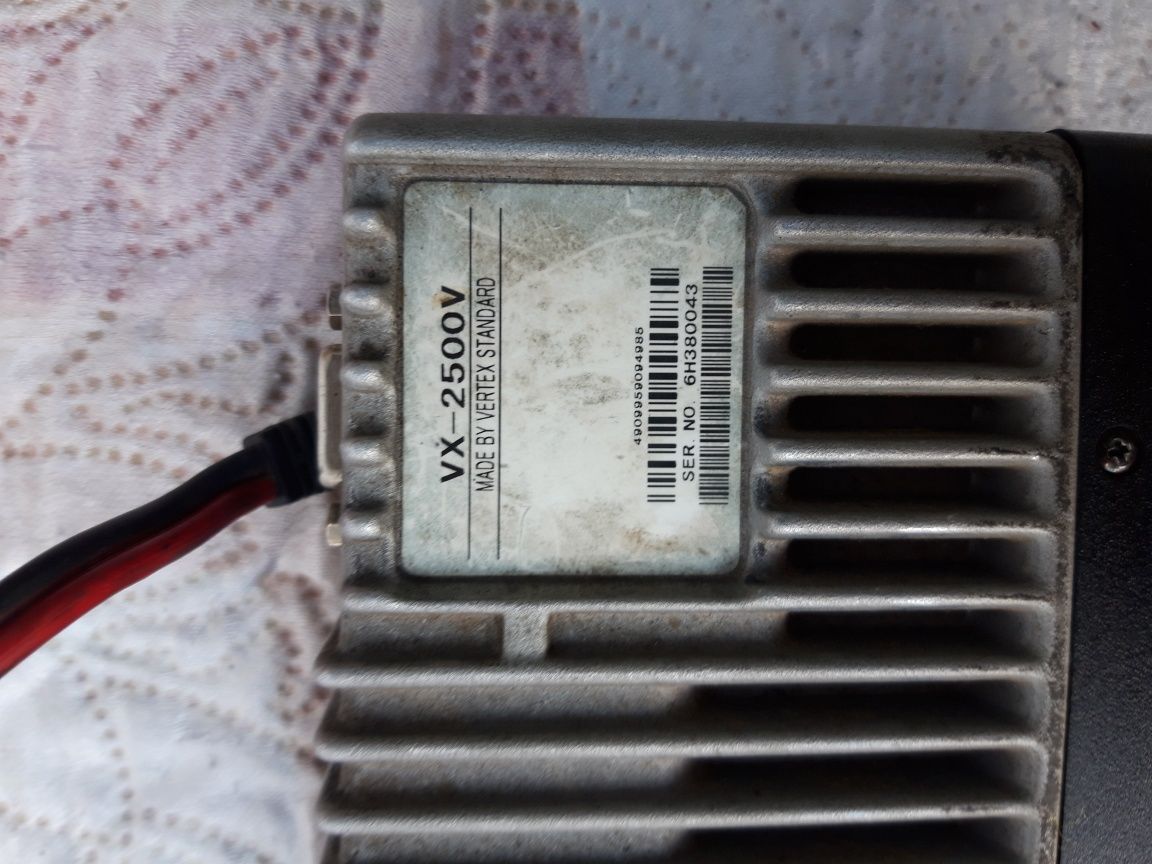 Рация радиостанци трансивер yaesu vx2500