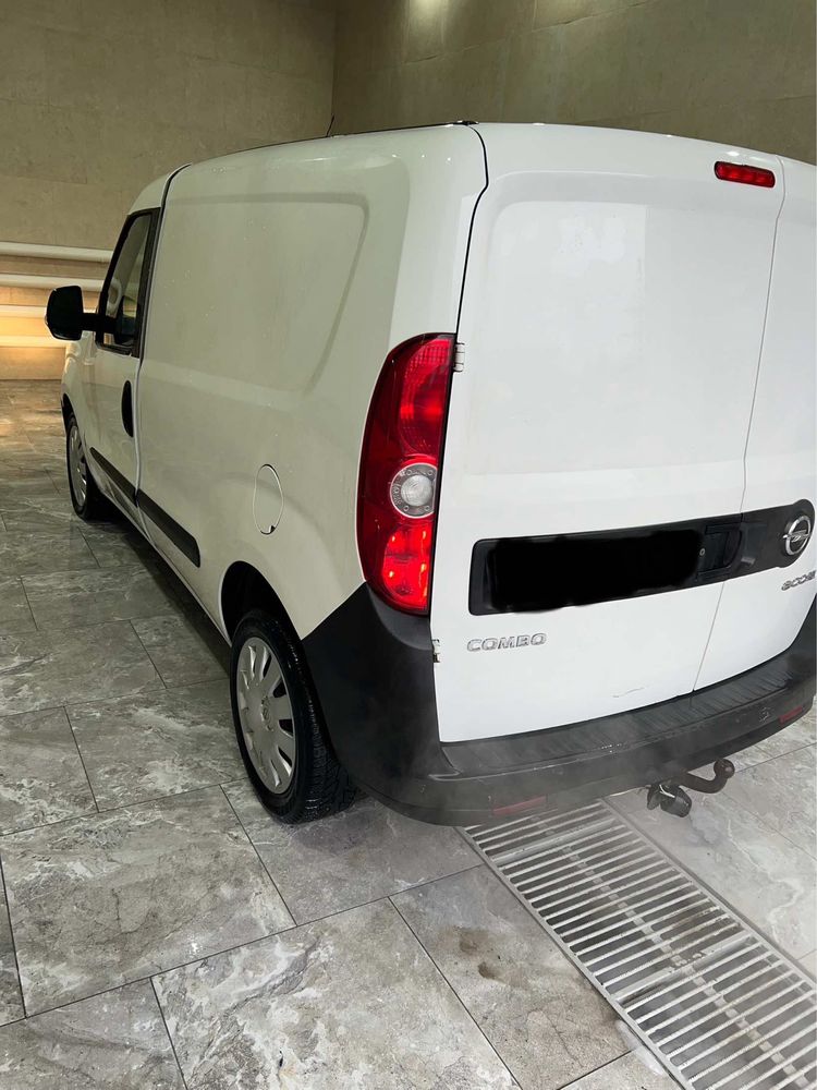 Продам Opel Combo