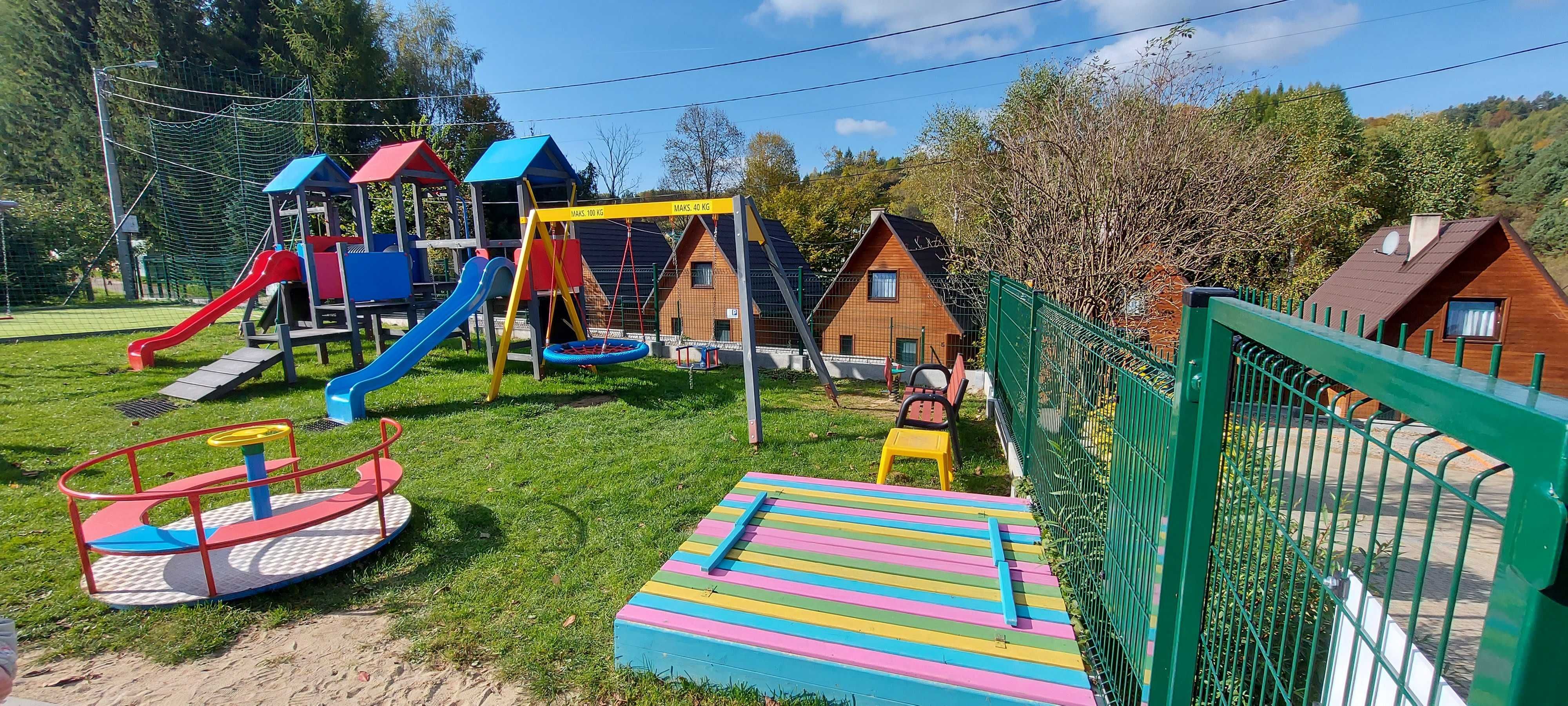 Willa w Bieszczadach 12 os Na Wyłączność. JACUZZI, Balia, Sauna i SALA
