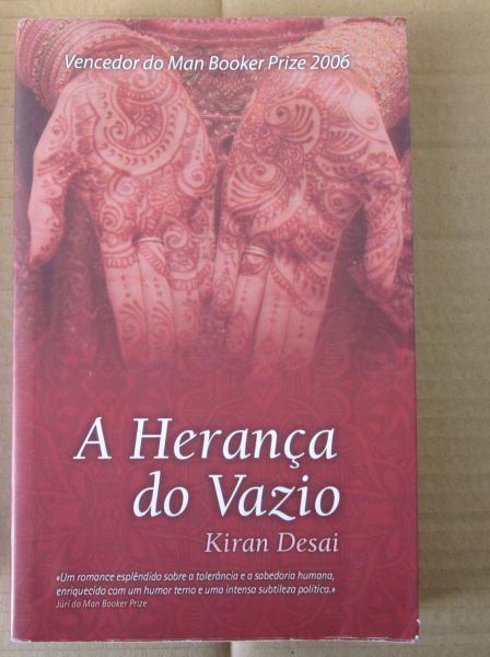 KIRAN DESAI - Livros