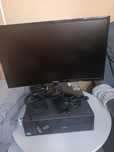 Komputer gamingowy/biurowy z monitorem zestaw  Fujitsu Esprimo E710