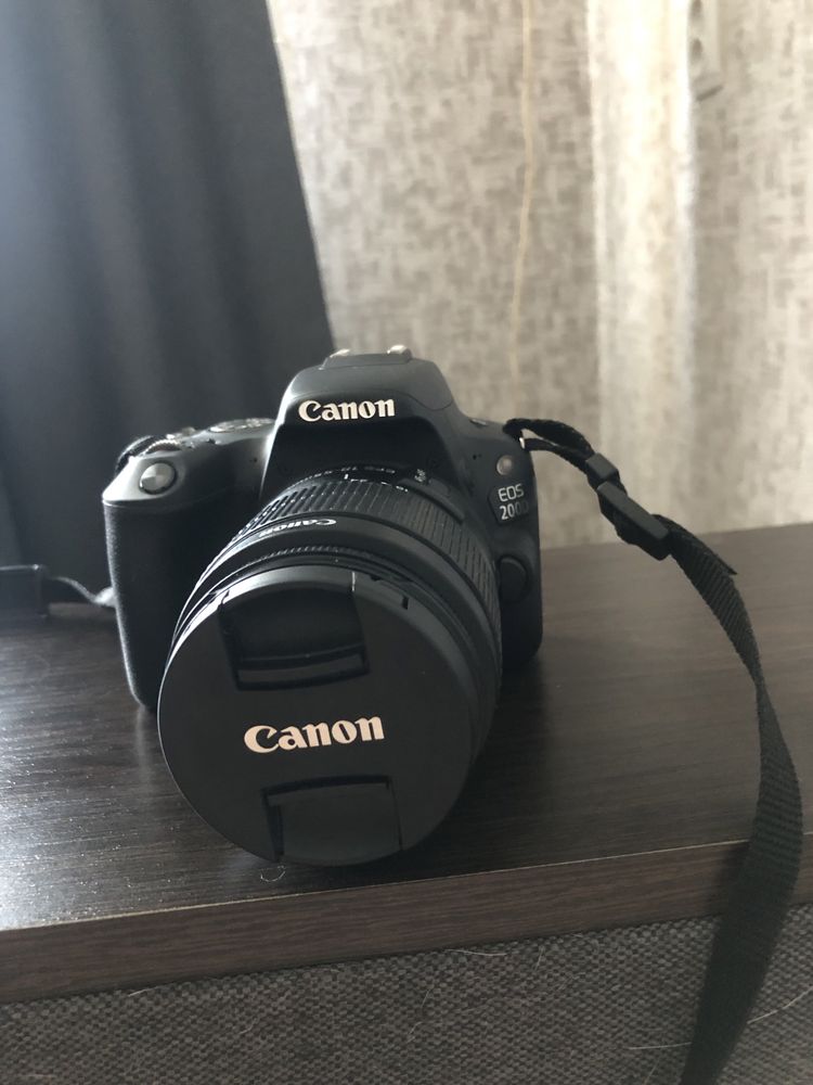 Комплект фотографа Canon EOS 200D