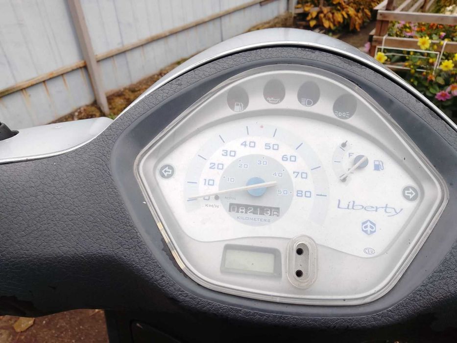 Скутер Piaggio liberty 70сс