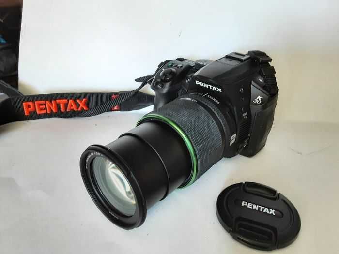 Câmara fotográfica Pentax K30 + DA 18-135 ED AL WR