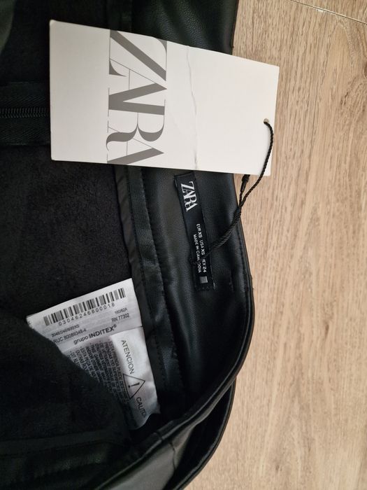Нова шкіряна спідниця Zara оригінал розмір XS