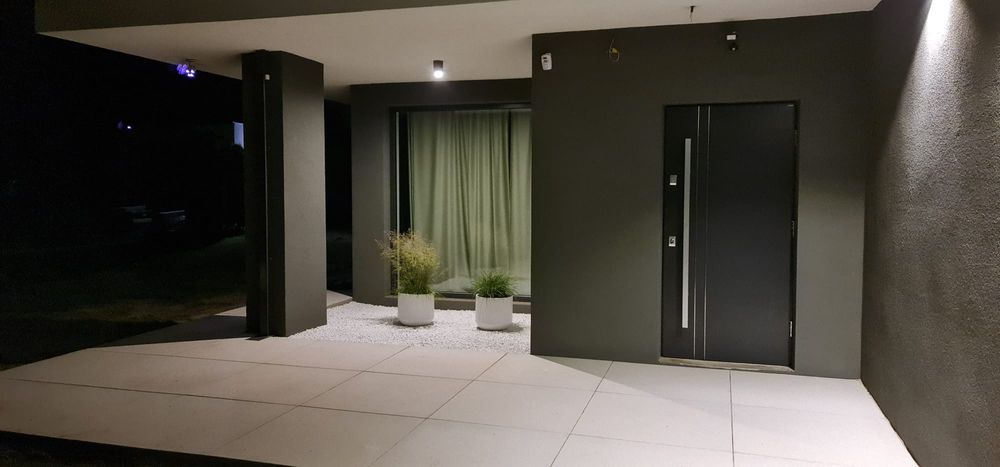 Kostka brukowa, tarasy, schody, zakładanie ogrodów, usługi minikoparka