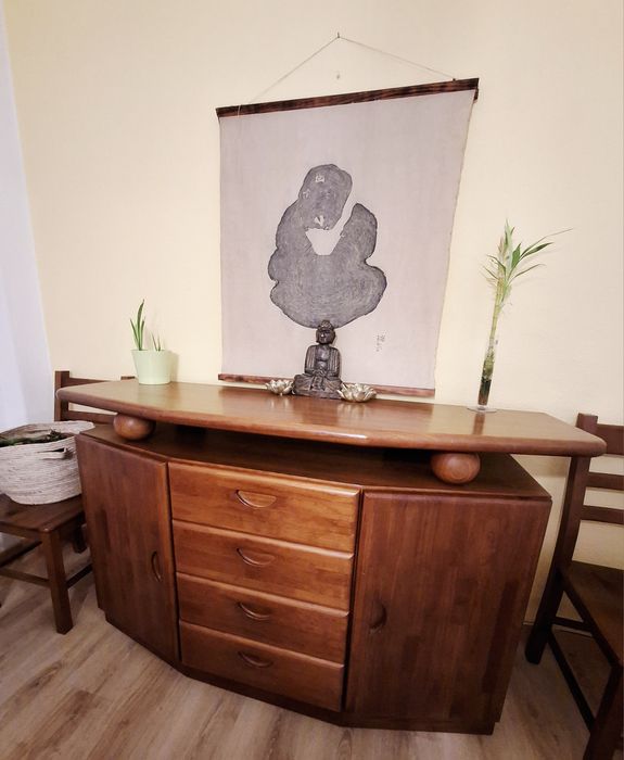 Aparador em Pinho Mel, como novo!