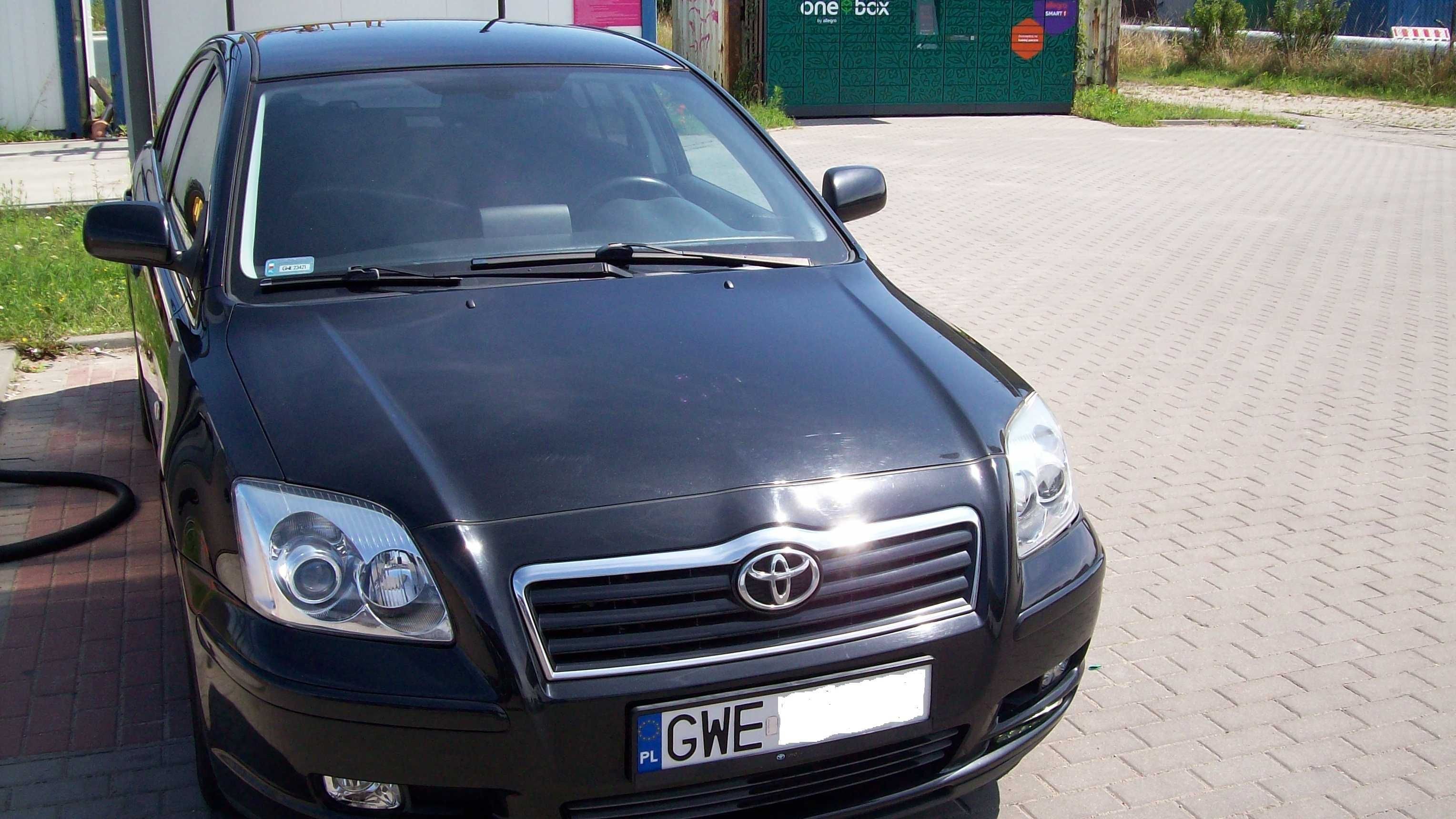 Toyota Avensis T25 II Liftback 2,0 D-4D TD, 2005 r.