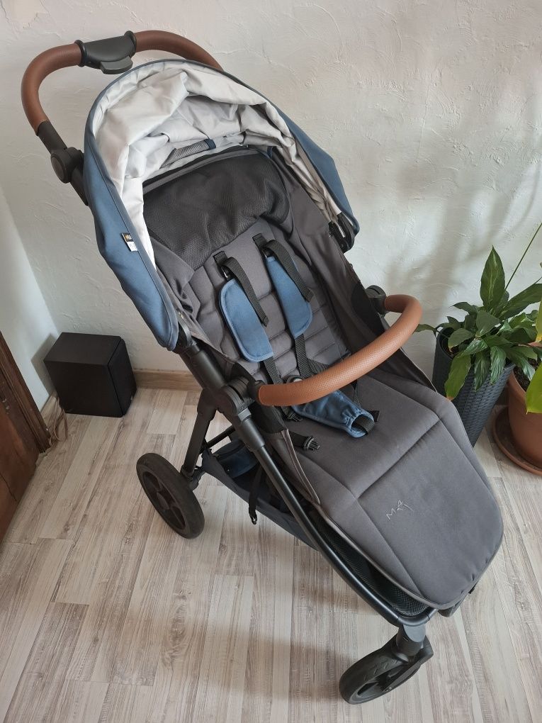 Wózek spacerowy Mast m4