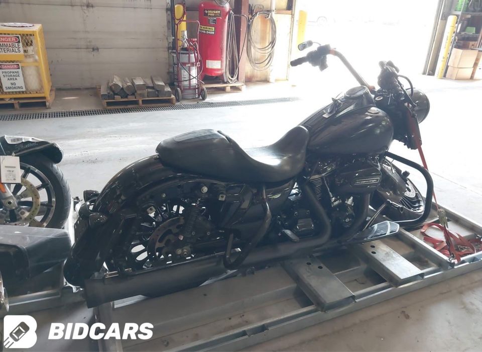 2017 Harley - Davidson flhrxs Road King Special