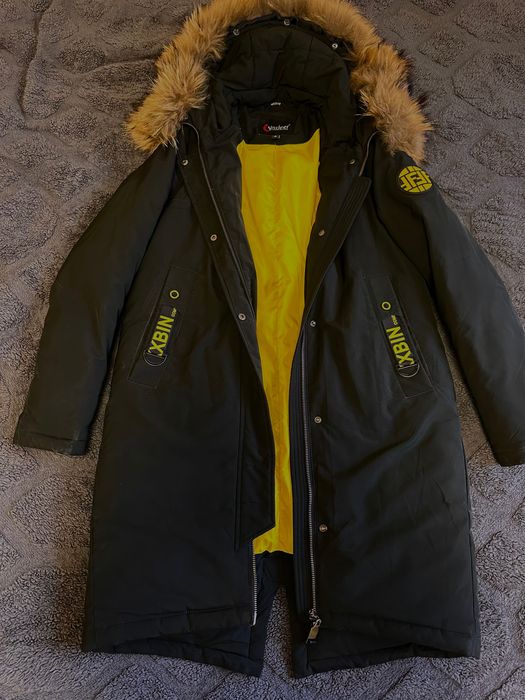 Зимова тепла куртка