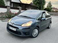 Продам гарну сімейну машину Сітроен С4 2010 рік 1.6 дизель