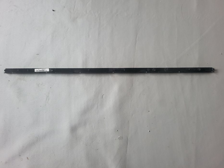 Zaślepka listwy klawiatury do Laptopa TOSHIBA SALELLITE A500-13C