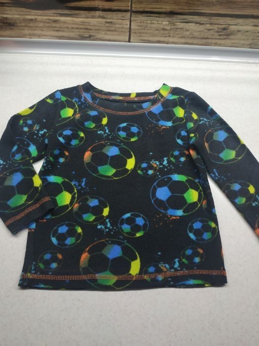 Продам флісову та вілюрову піжамки  на хлопчика чи дівчинку