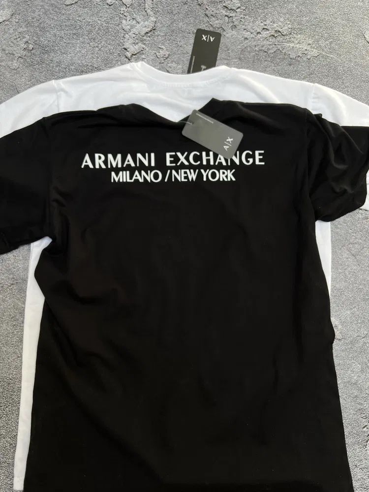 Футболка Armani Exchange MILANO / NEW YORK