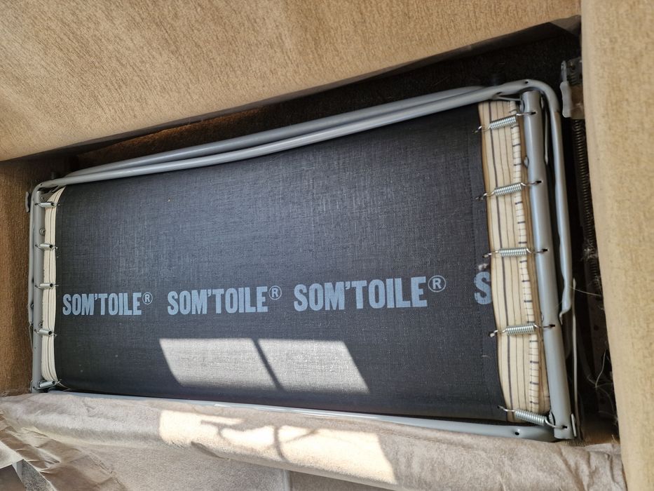 Kanapa i dwa fotele