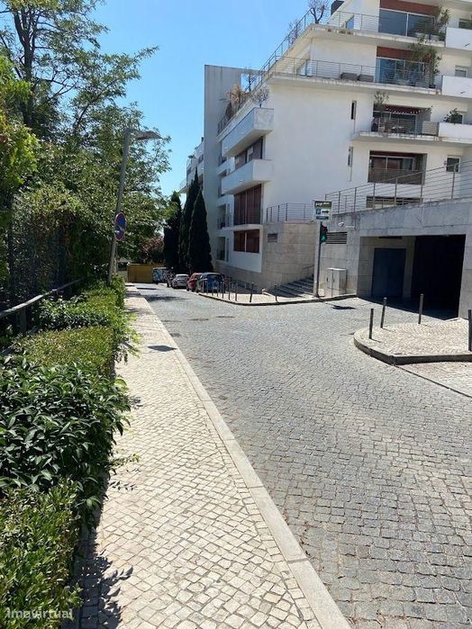 Arrendamento de Garagem – Estrela