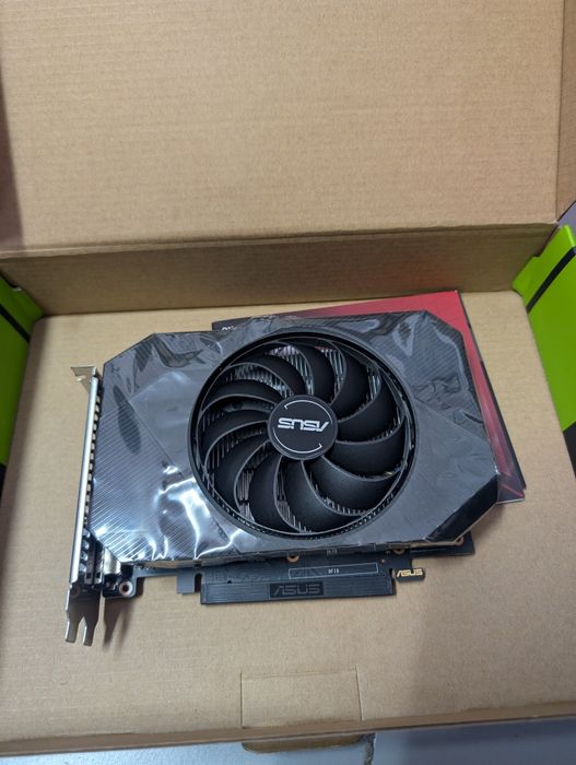 ASUS Geforce GTX 1650 4gb