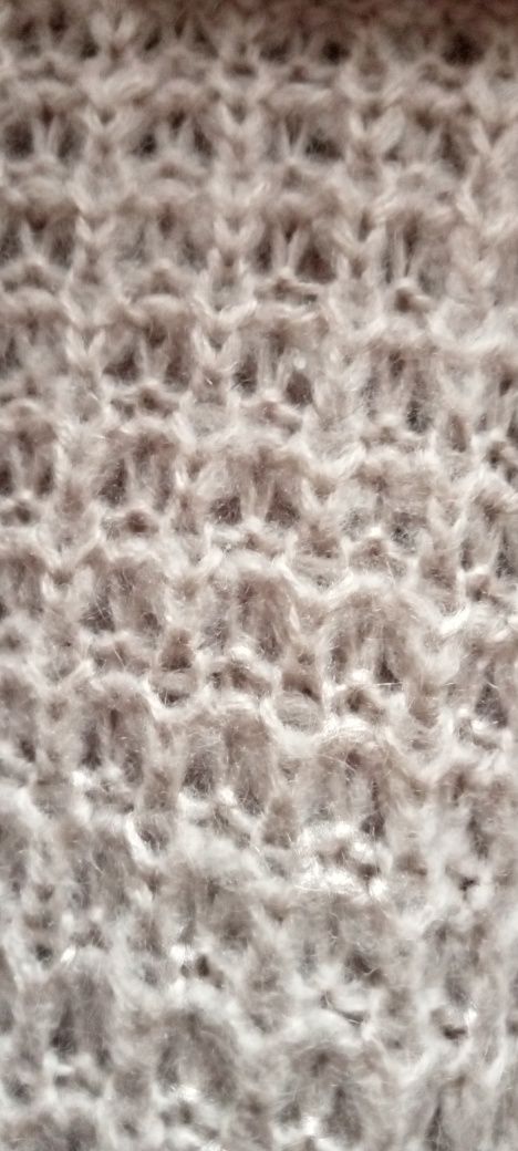 Sweter z golfem moher z wełną