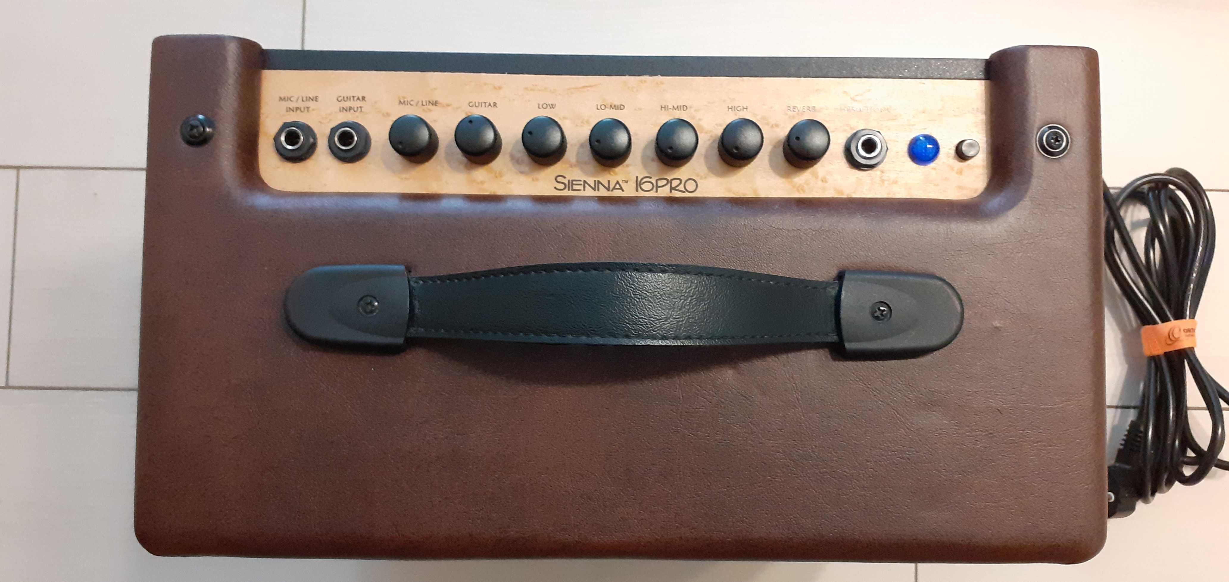 Piękny wzmacniacz do gitary elektroakustycznej KUSTOM ,stan idealny !!