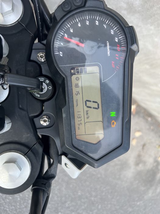 Benelli tnt 125