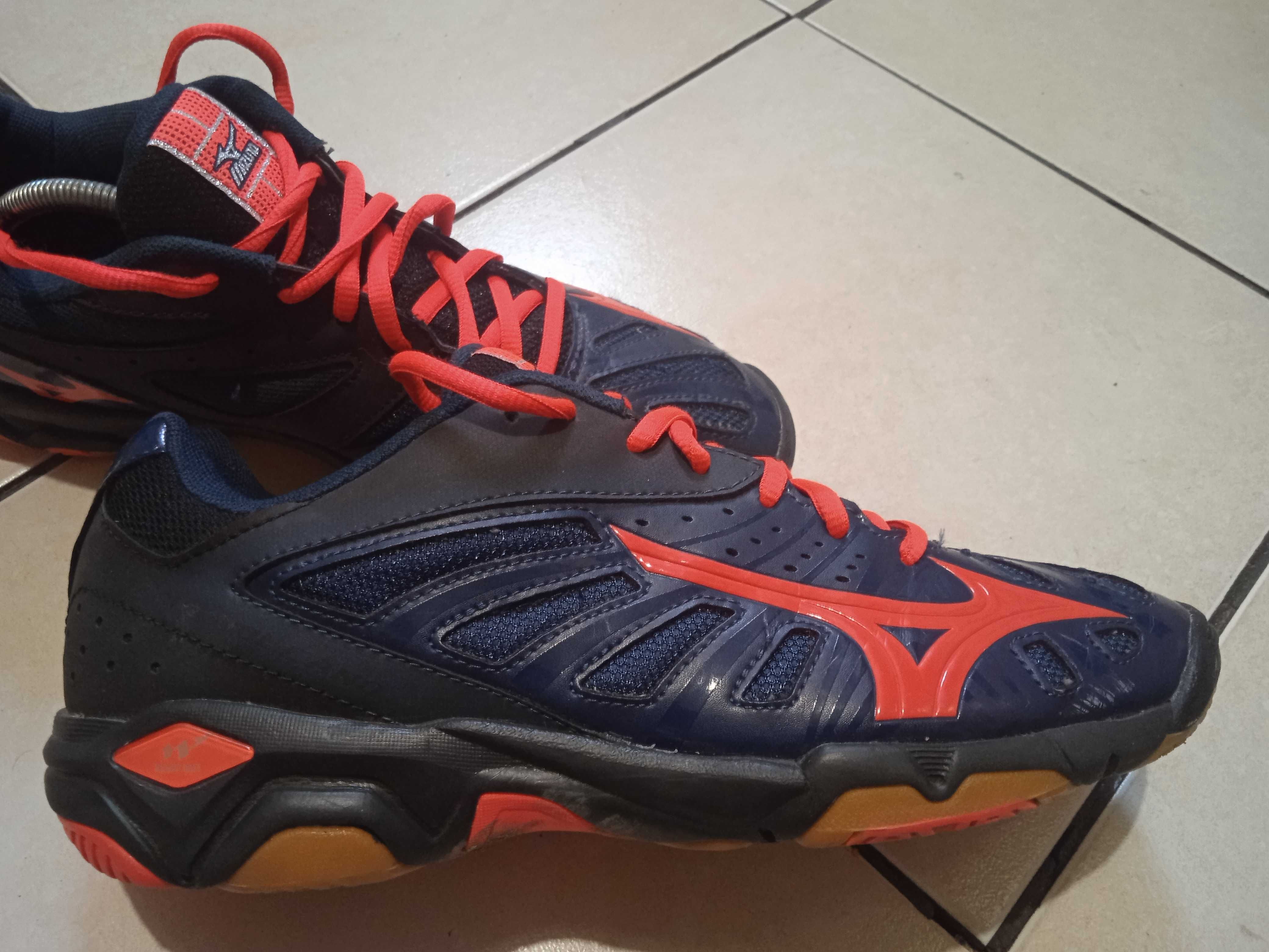 MIZUNO Wave Volcano * rozm 40,5 * ORYGINALNE