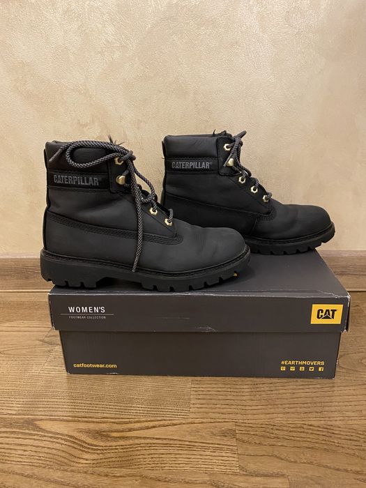 чоботи Caterpillar