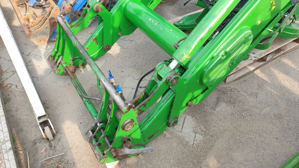Tur ładowacz czołowy John Deere  H360 joystick seria M i R