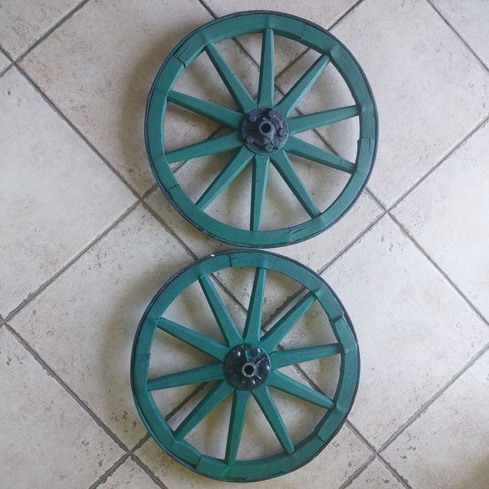 Drewniane koła od wozu drabianistego średnica 46cm