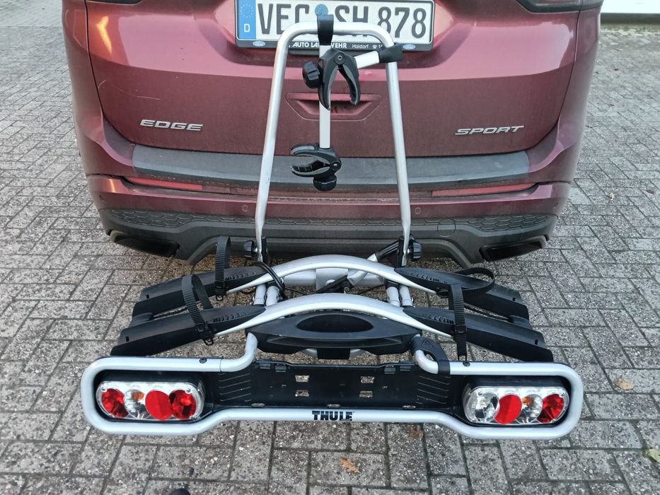 Sprzedam bagażnik rowerowy Thule na hak na 2 rowery uchylny