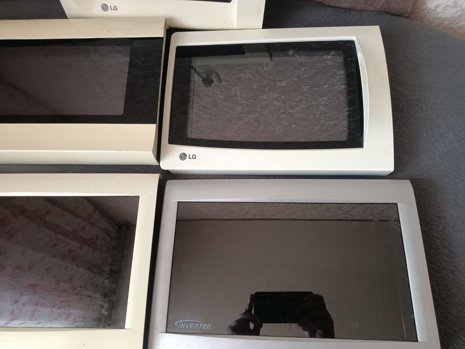 Двери для микроволновок за все 12 штук 600 гривен