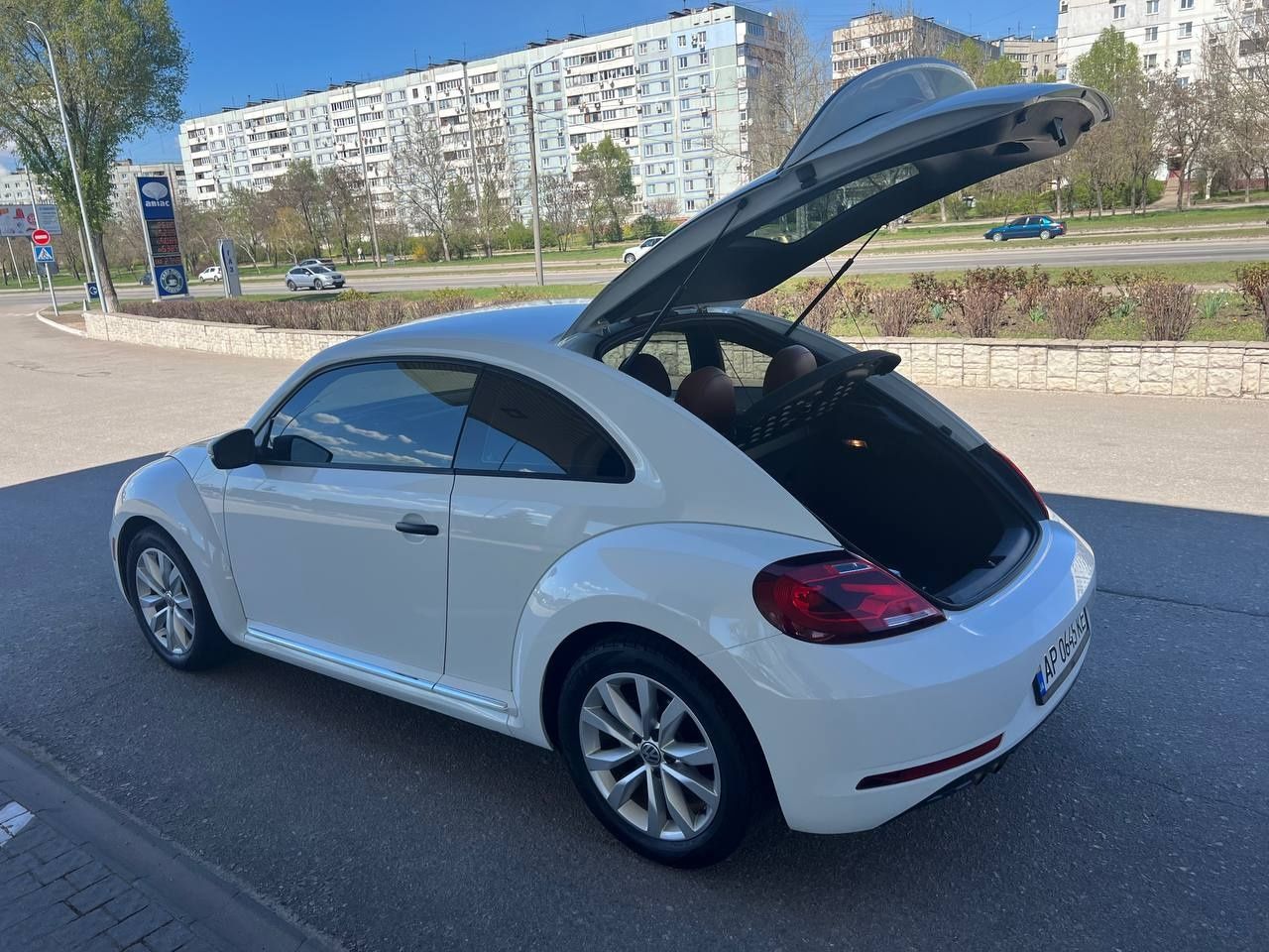 Продам Volkswagen Beetle 1.8t