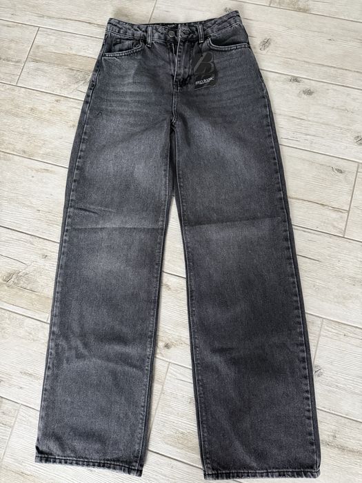 Сірі джинси прямого крою розмір  36
