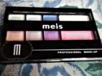 Cienie do powiek ,,Meis"+ kredki. Nowe