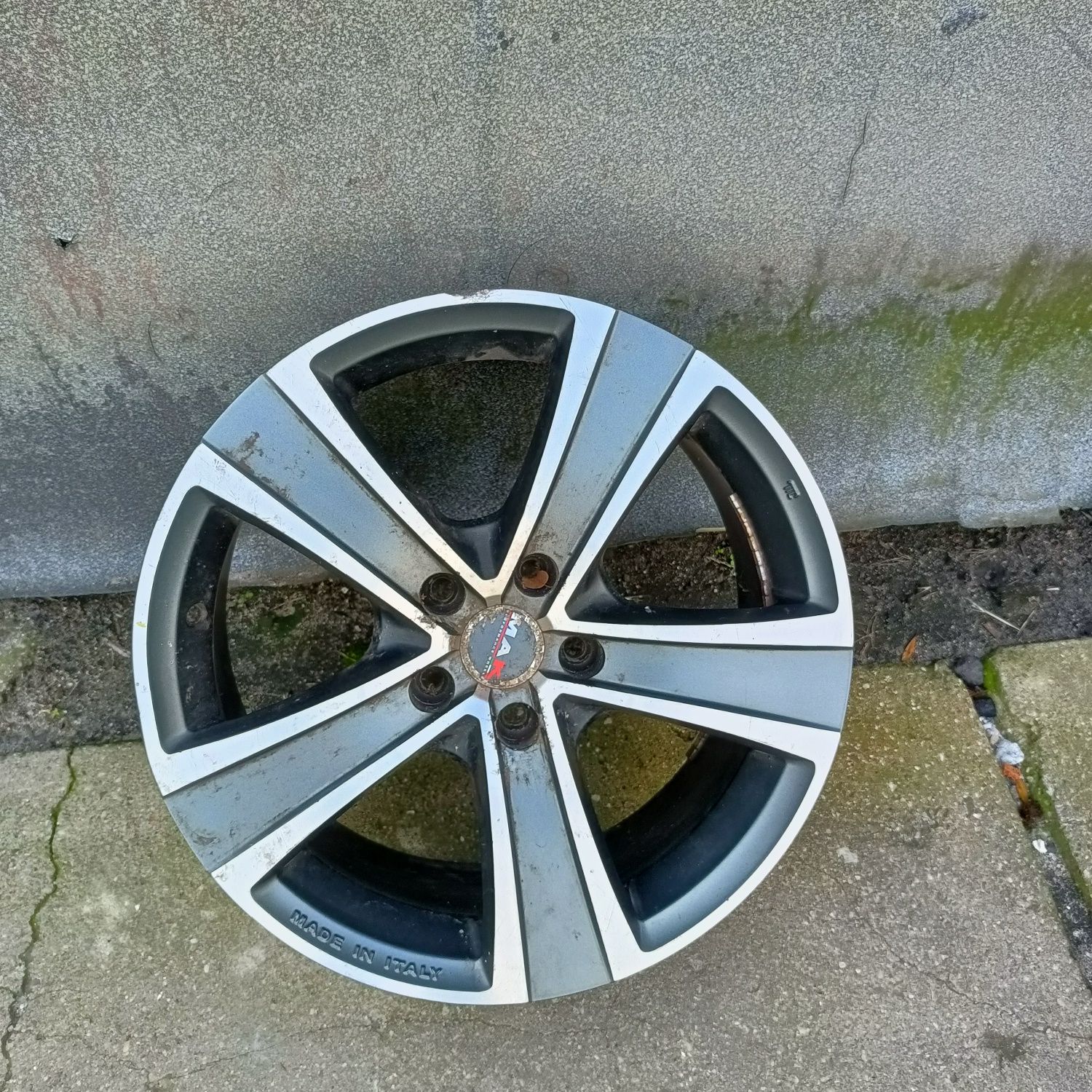 Sprzedam felgi 18